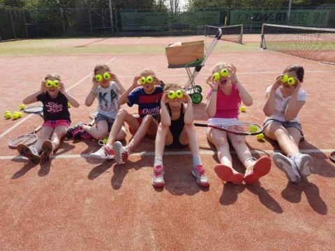 Tennisles Tilburg Jeugdtennis
